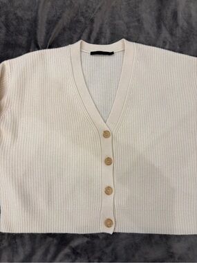 Jenni Kayne Cream Ribbed V-Neck Button Front Cardigan